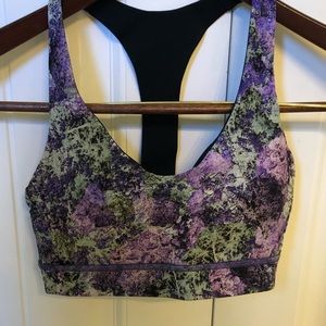 Lululemon sport bra